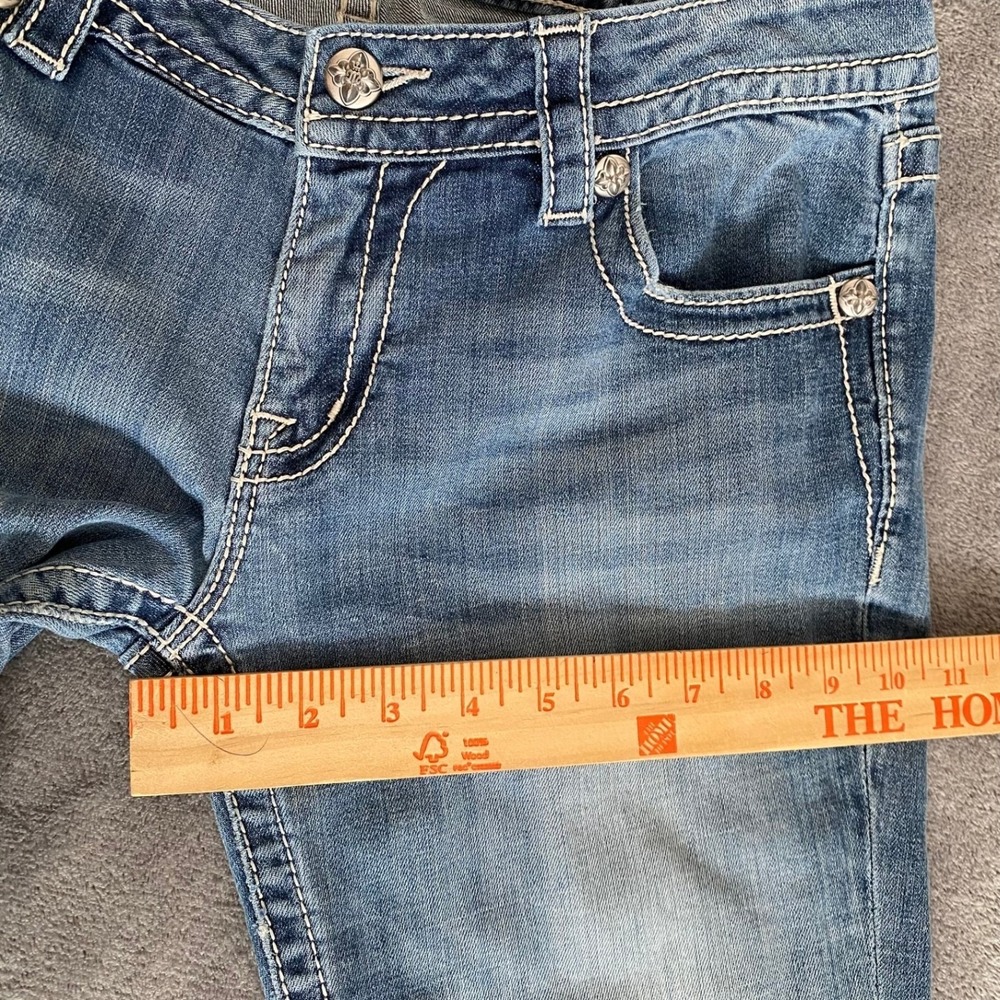 Miss Me Signature Straight Jeans 30x33 Blue Embroidered Sequin Low Rise Denim - Picture 13 of 16